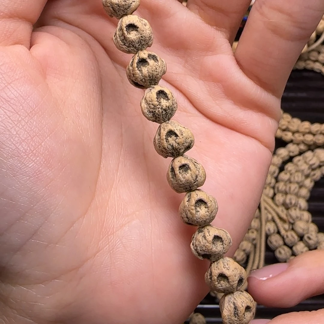 柏香籽/百香籽吊坠你****谁