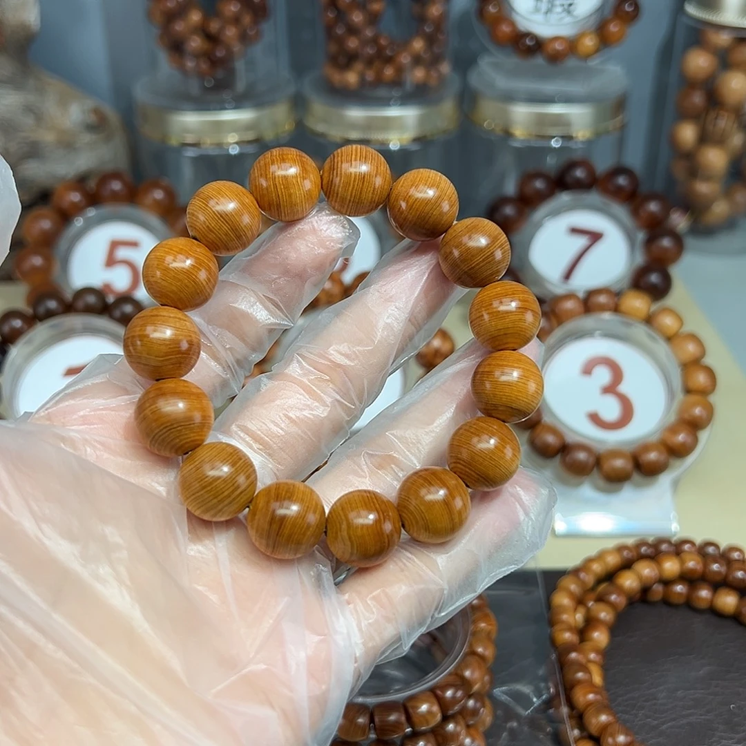 柏木（崖柏）1.5高红油果甜香