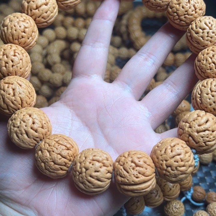 桃核手串大**、脑纹大个龙珠
