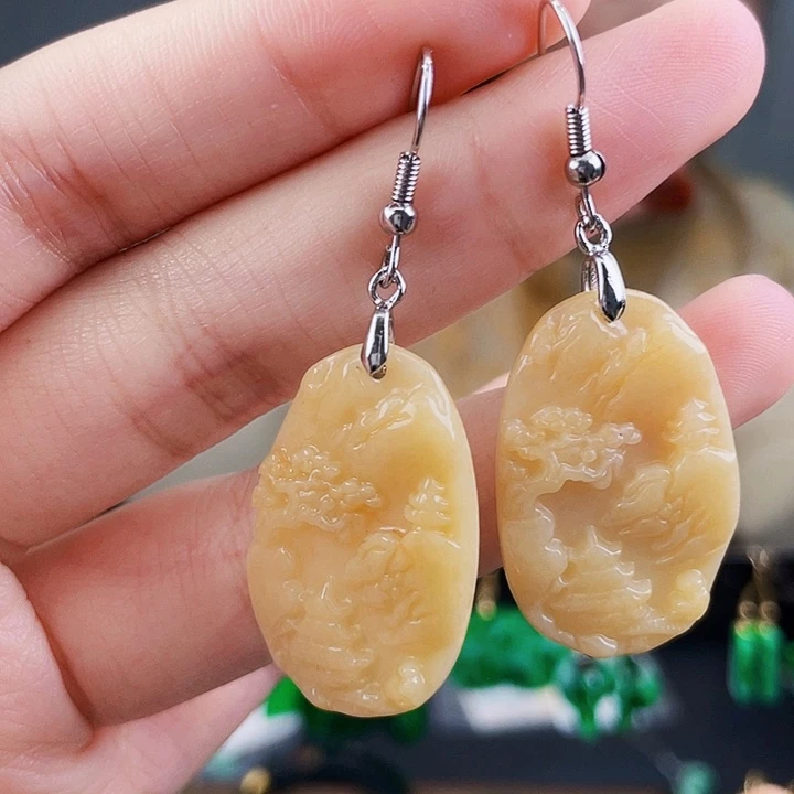 翡翠耳饰未镶嵌饰品