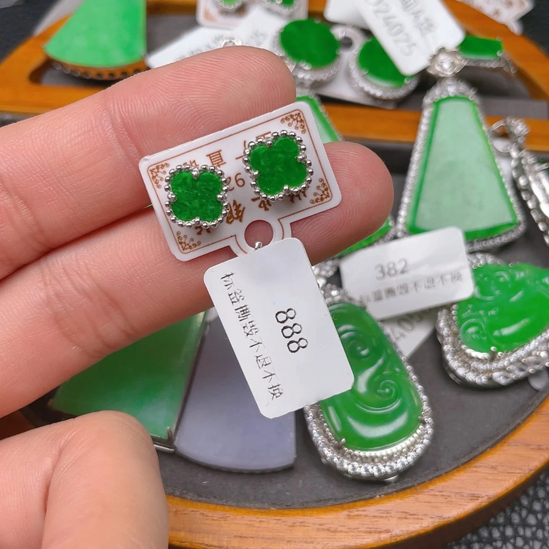 【闪购商品】翡翠吊坠(不含链)银S925镶嵌