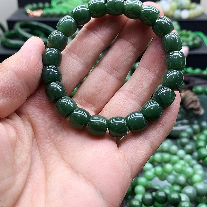 度***放未镶嵌手链和田玉（碧玉）