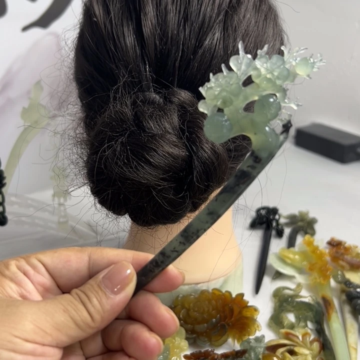 蛇纹石玉未镶嵌发饰