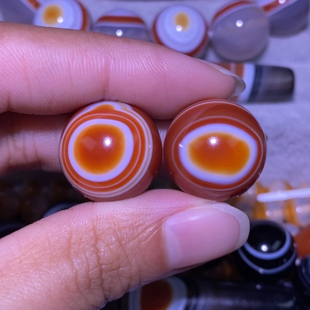 幸***生玛瑙/玉髓未镶嵌颈饰