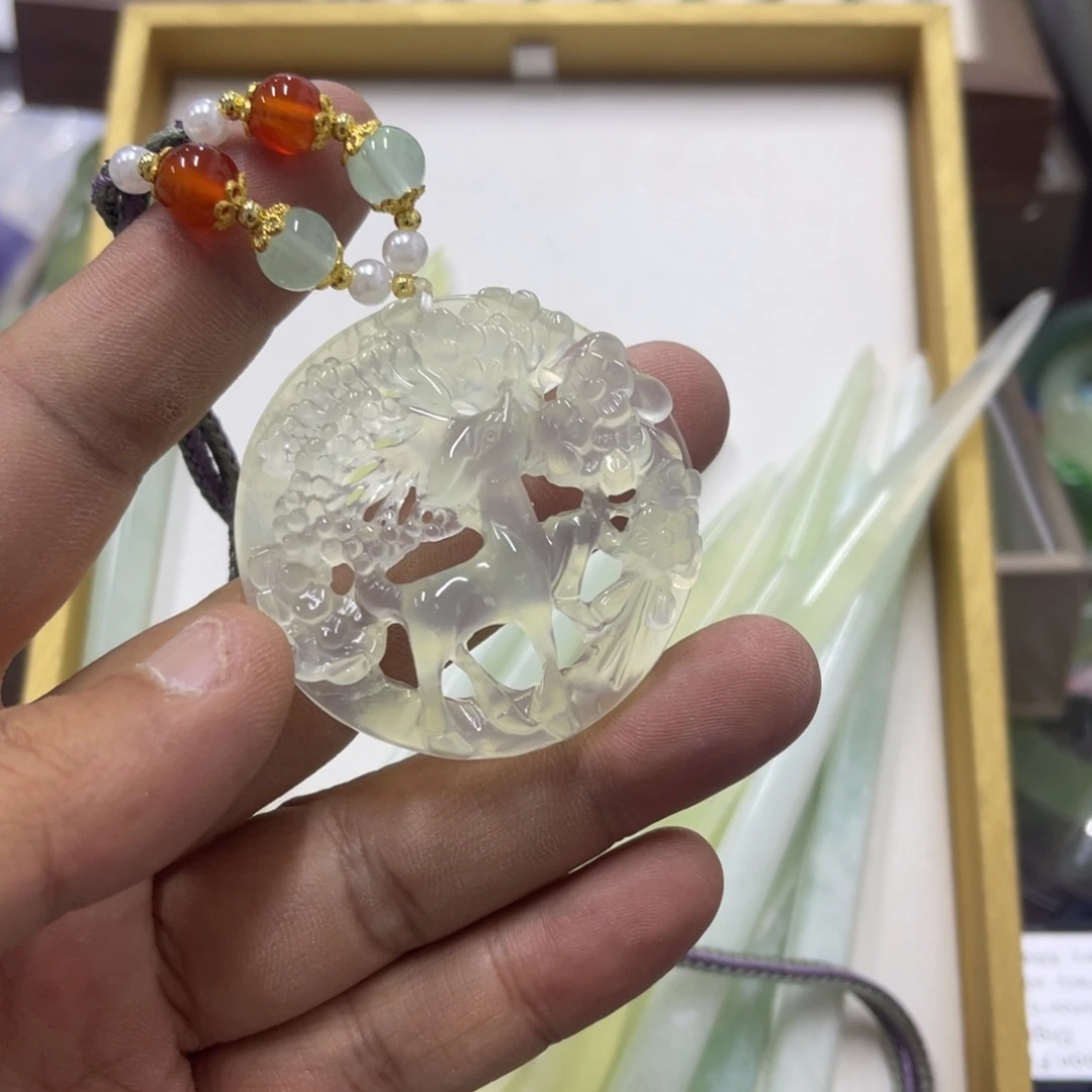 蛇纹石玉未镶嵌手镯吴*