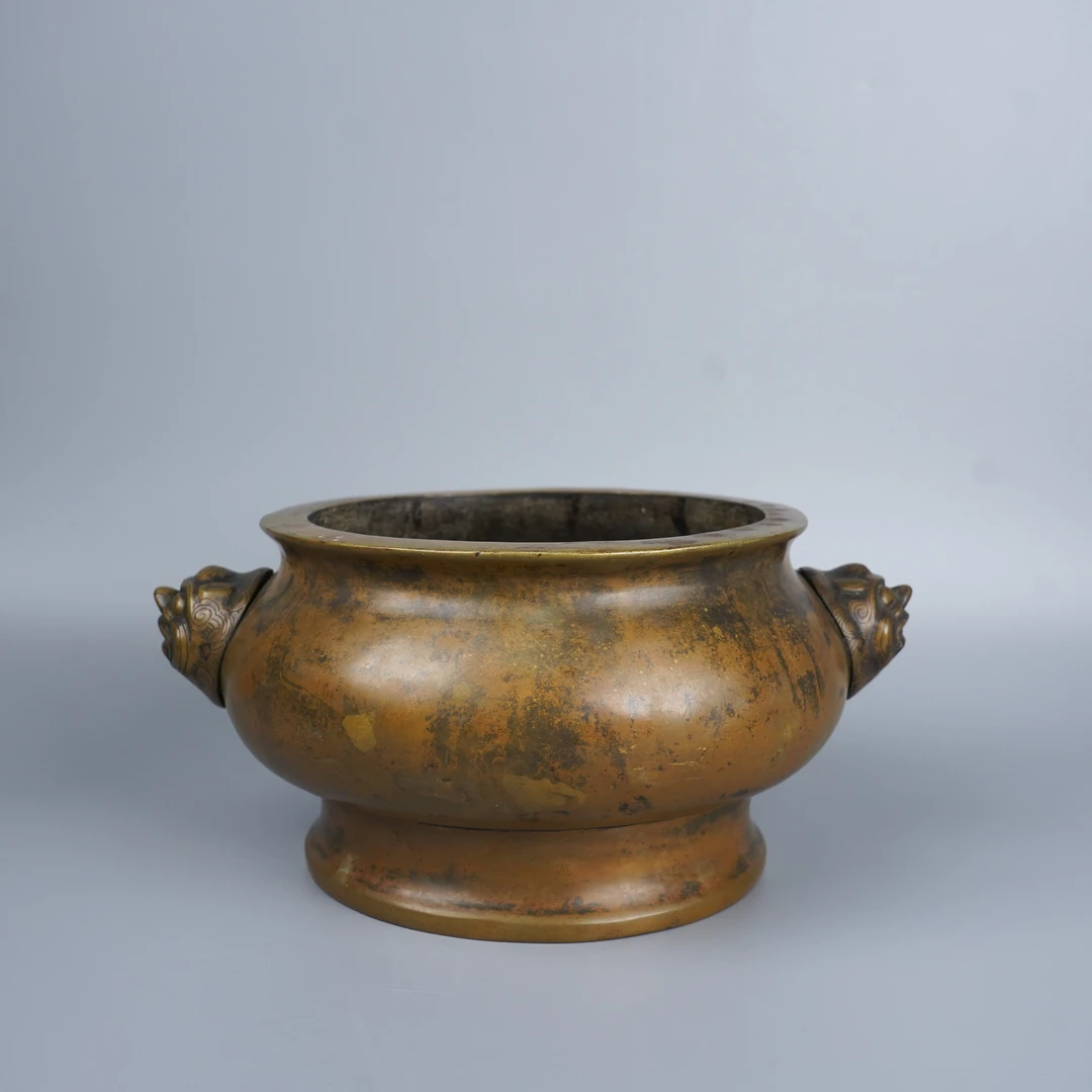 Lot026清中期大明宣德年制铜狮耳炉