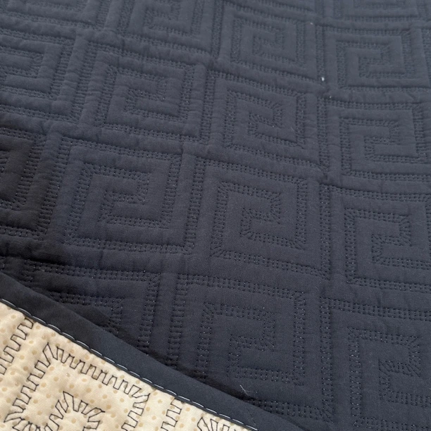 《辉岳》约90x180 深灰色九宫格全棉沙发垫 发一个