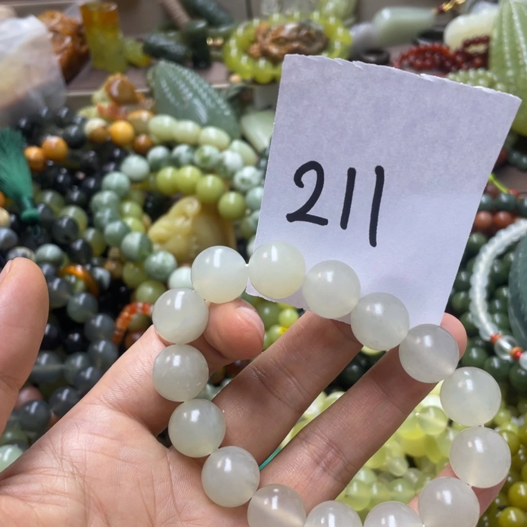 未镶嵌蛇纹石玉手链