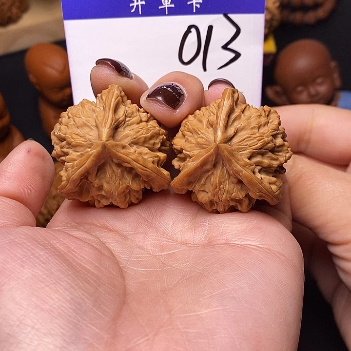 桃核吊坠文玩核桃盘山三棱37全品n