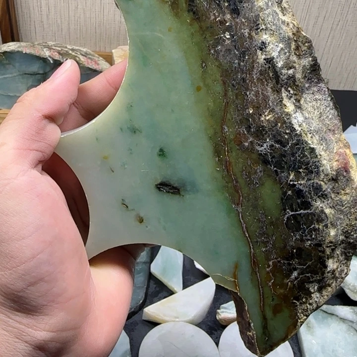 翡翠未镶嵌颈饰纯天然缅甸翡翠