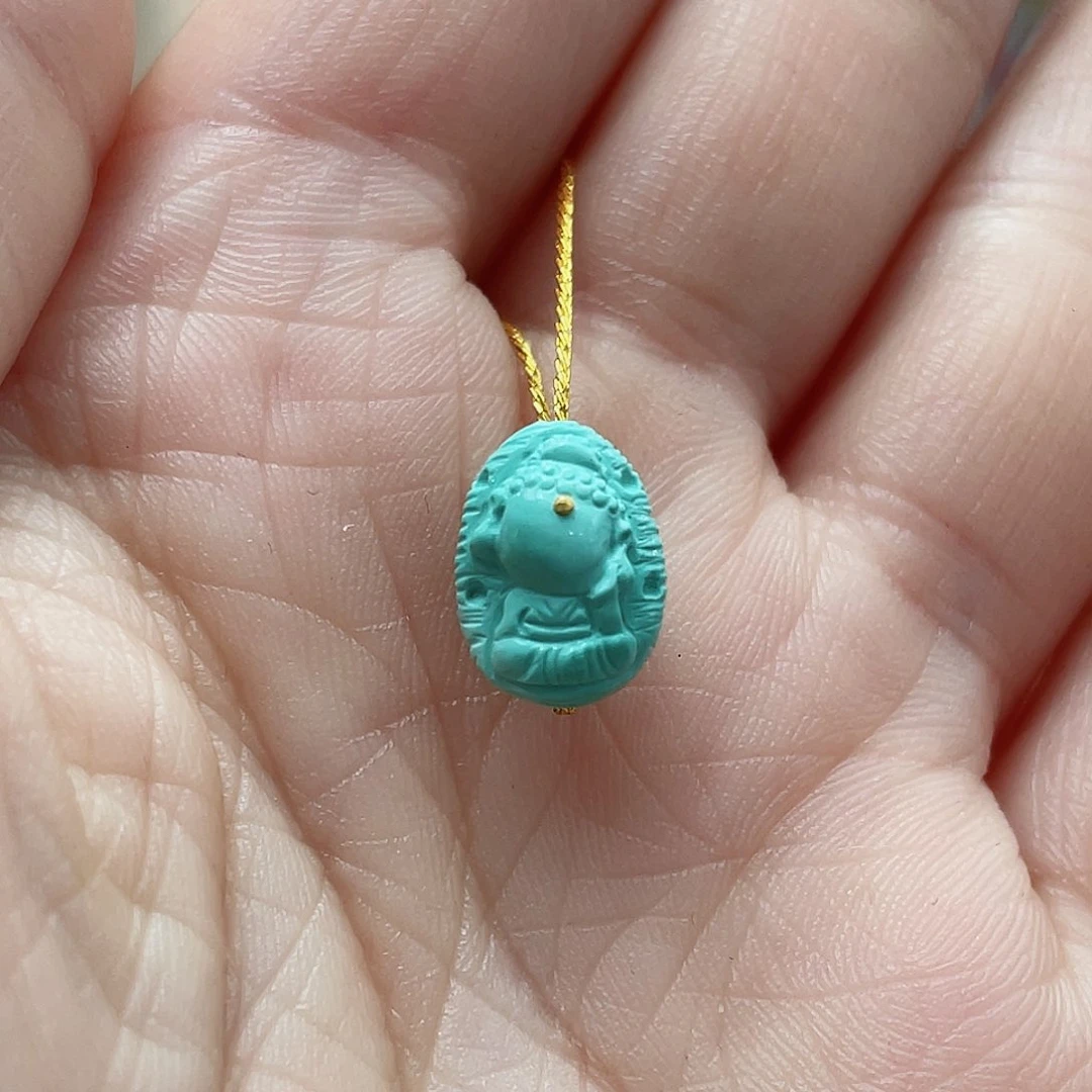 绿松石颈饰未镶嵌