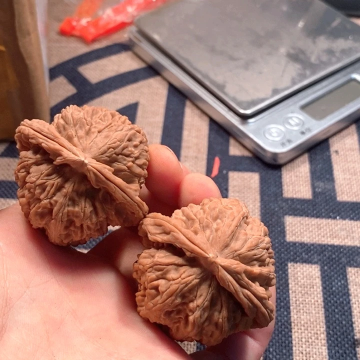 吊坠文玩核桃全品白狮子
