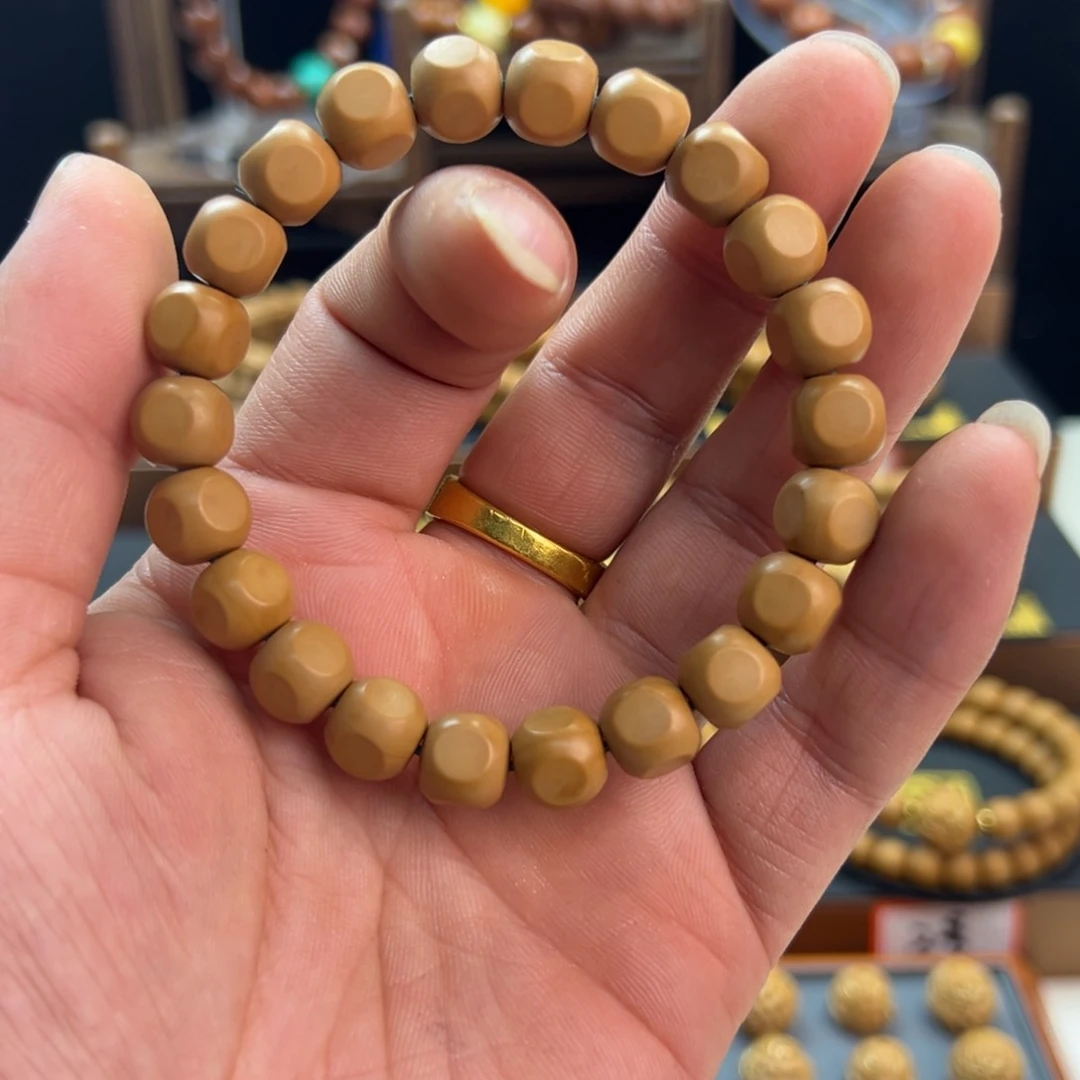 猴头核桃手串瑕疵体验款9+哑光六方29号