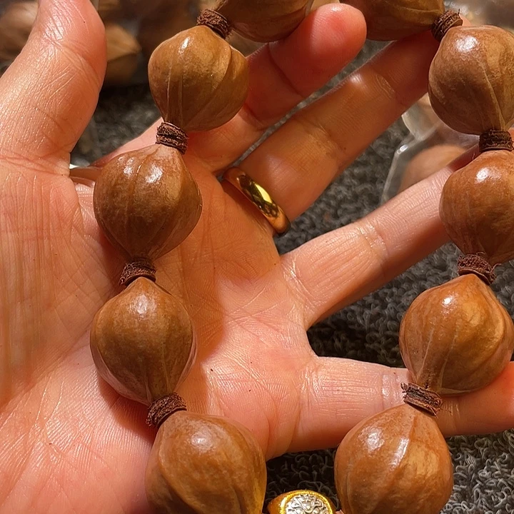 旧***川吊坠橄榄核2.1✖️2.6