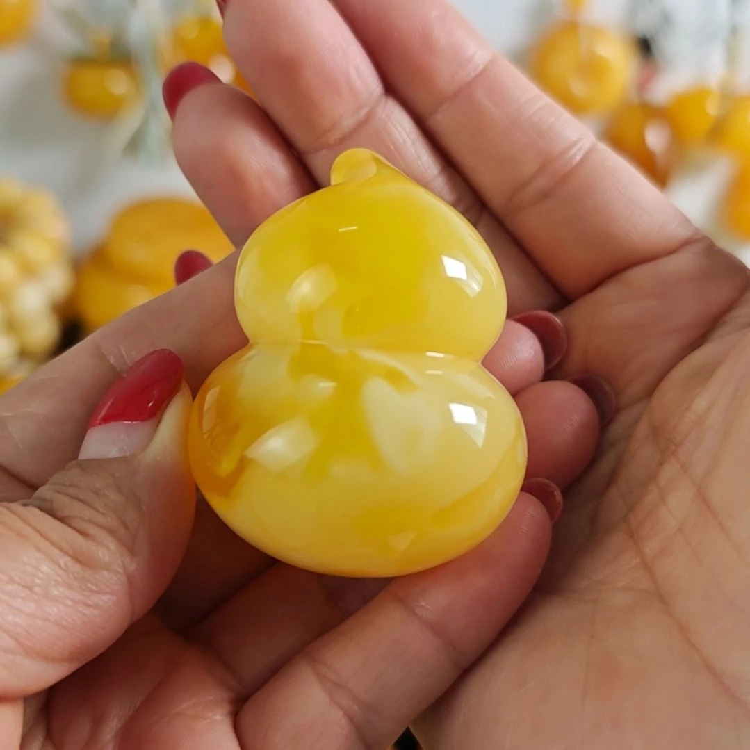 蜜蜡吊坠(赠链)未镶嵌