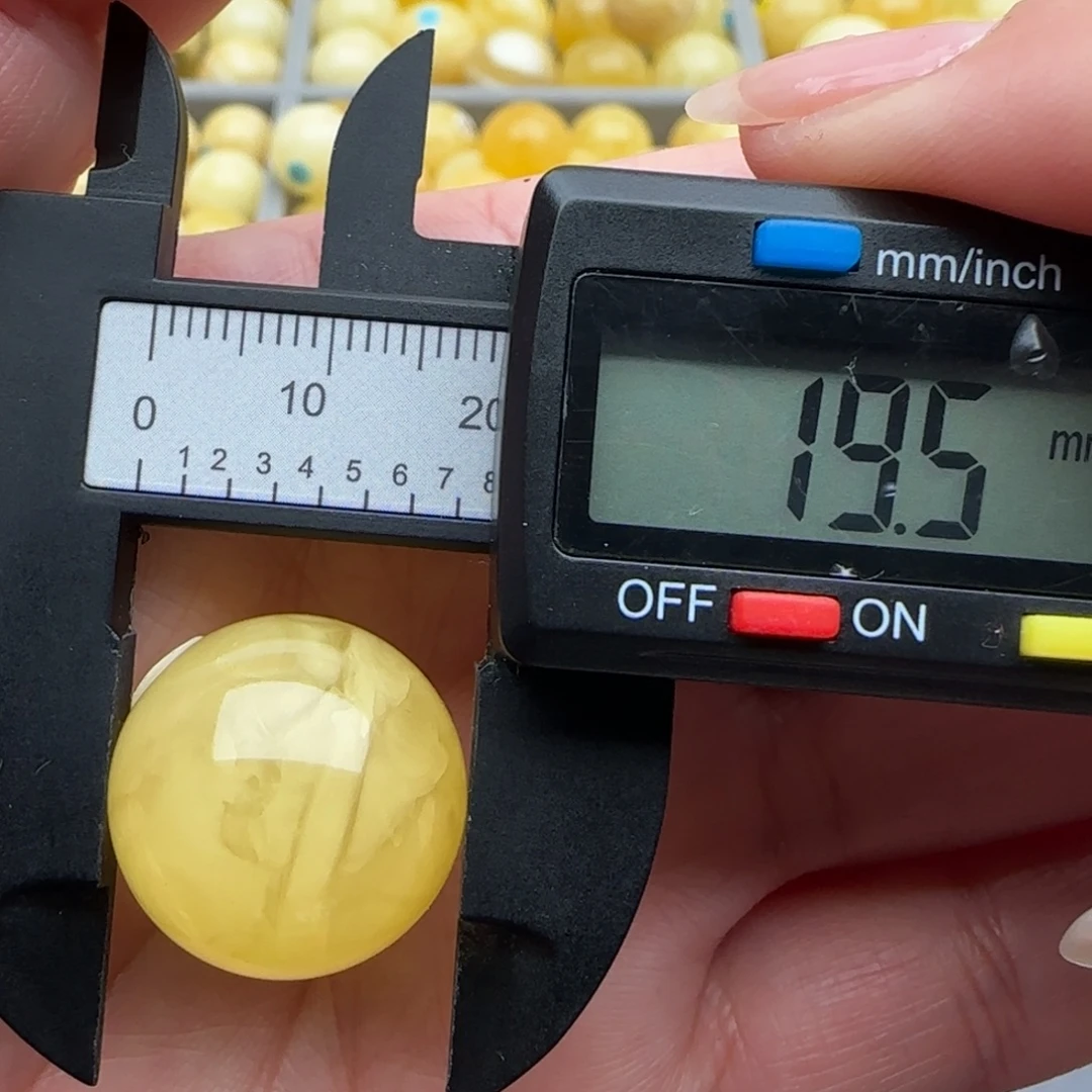 蜜蜡未镶嵌裸石微瑕珠子