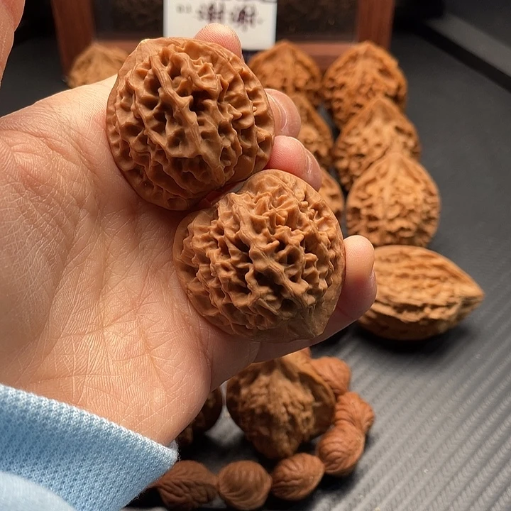 M***P核桃手串/手链秦岭