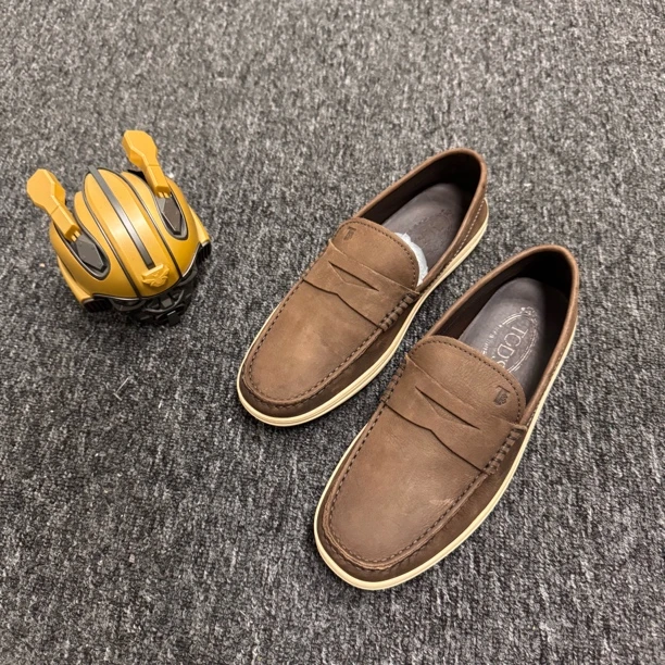 95新 TOD’S/托德斯 /39.5码/棕色压印一脚蹬/公价4800