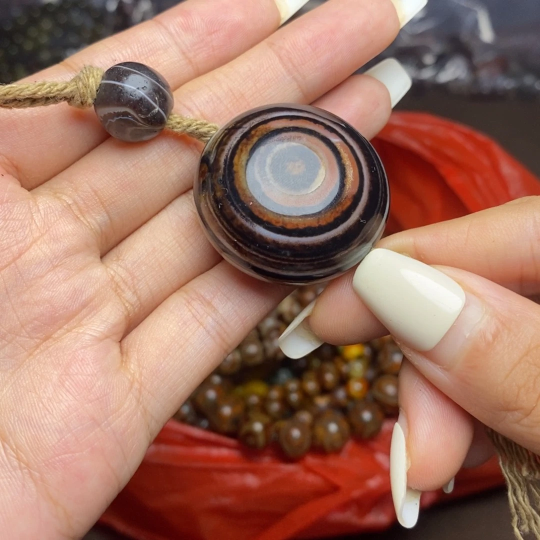 未镶嵌颈饰玛瑙/玉髓