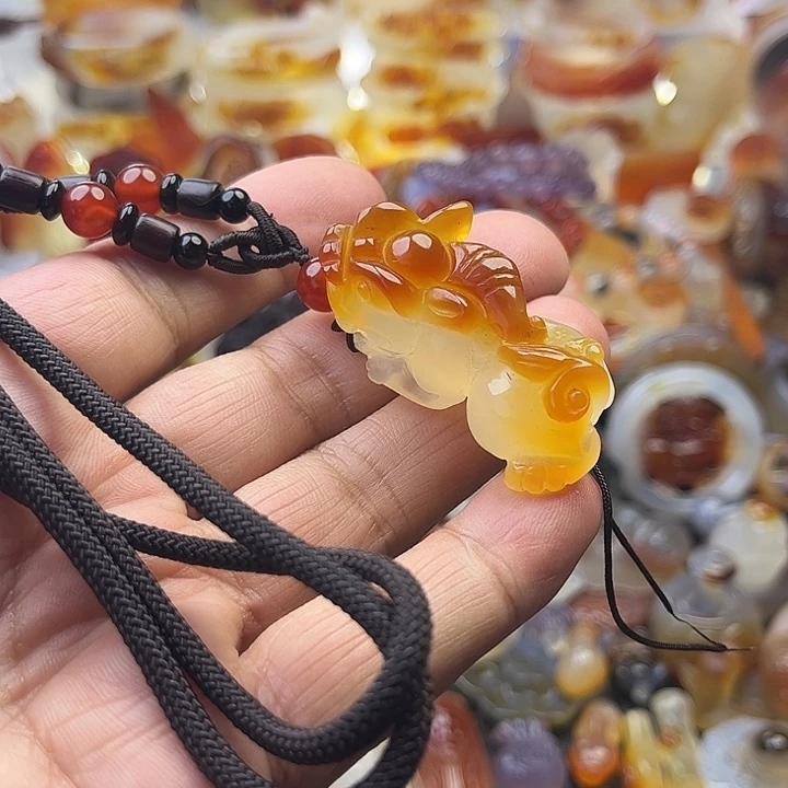 ****₄玛瑙/玉髓未镶嵌颈饰