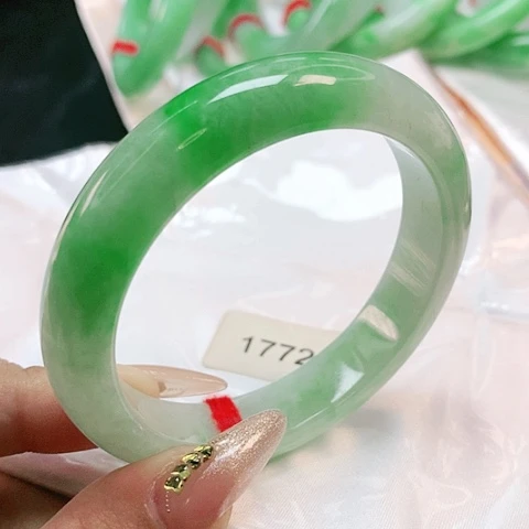 未镶嵌手镯翡翠1772