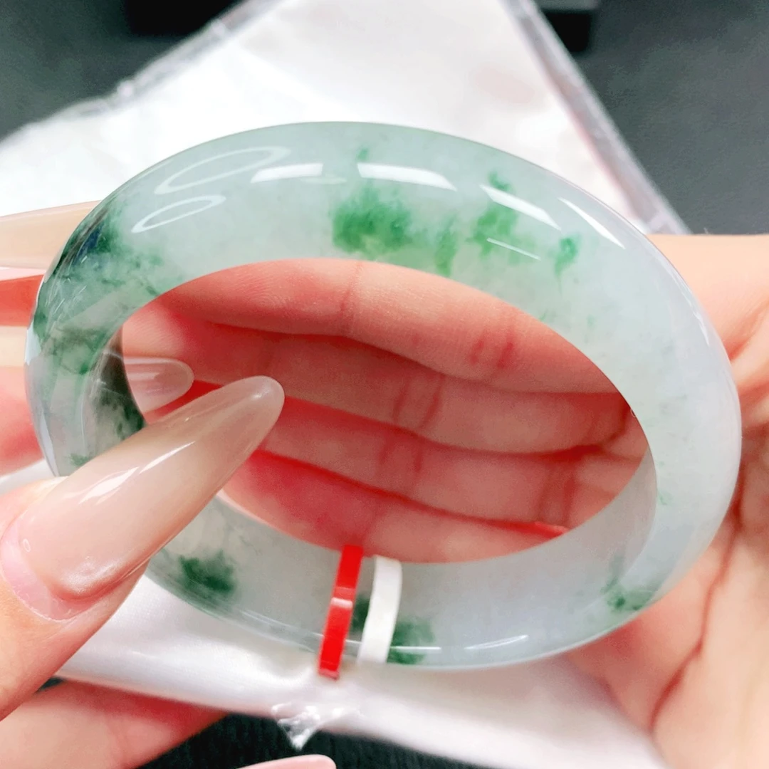 翡翠未镶嵌手镯56