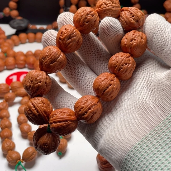 野生小核桃手串桃心蛙