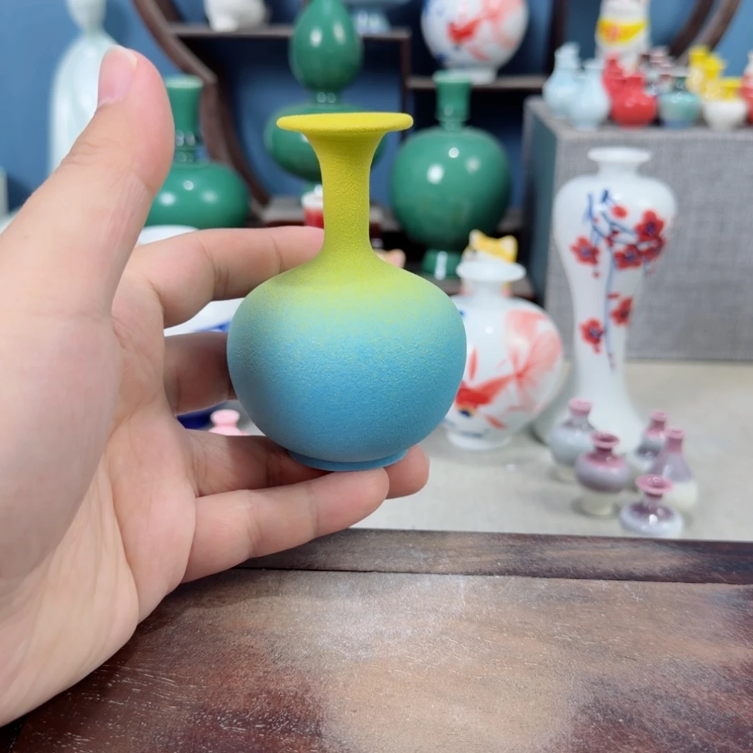 陶瓷手工小花器摆件