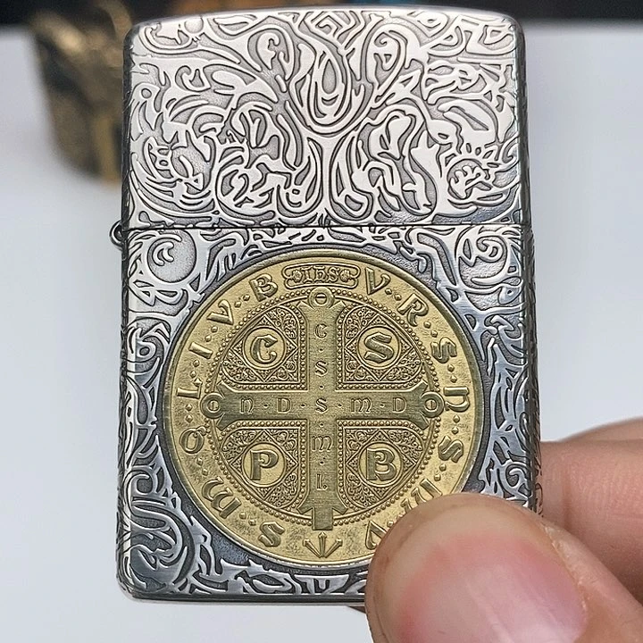 洗**殇黄铜时刻经雕工艺品牌