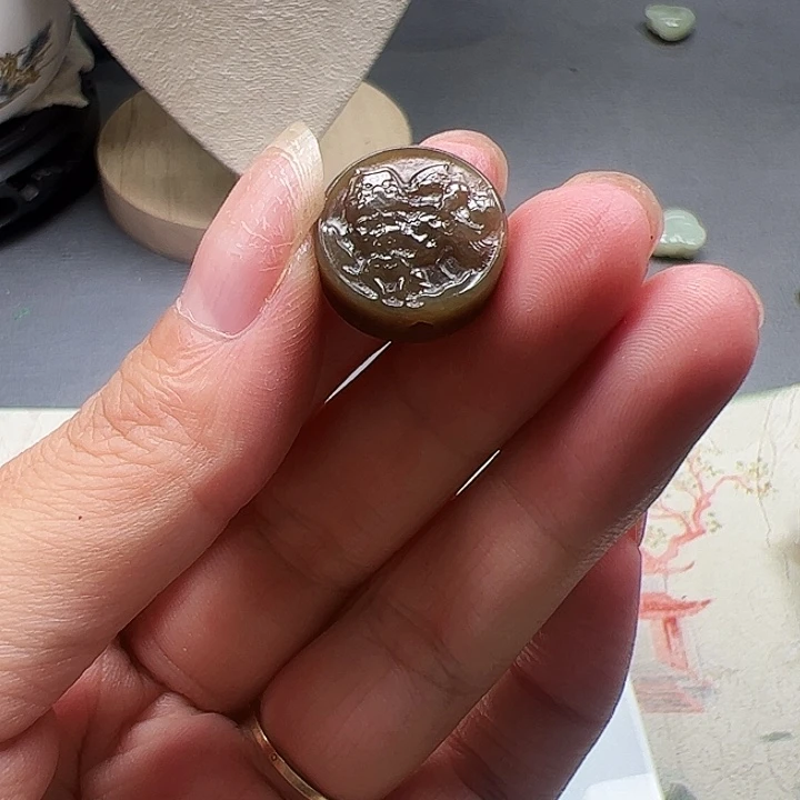 和田玉未镶嵌颈饰2