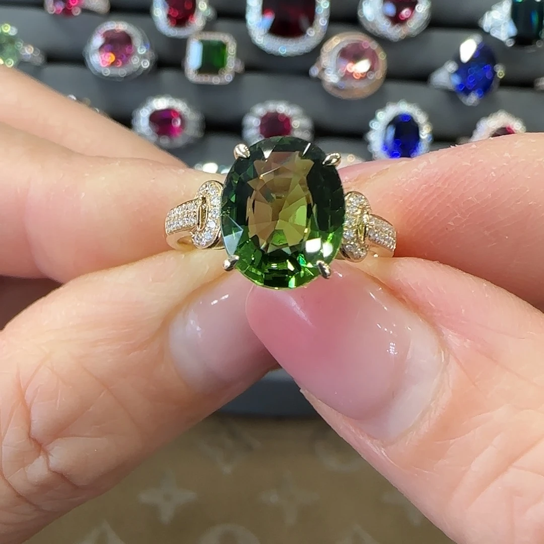 戒指18K金镶嵌碧玺3.1ct