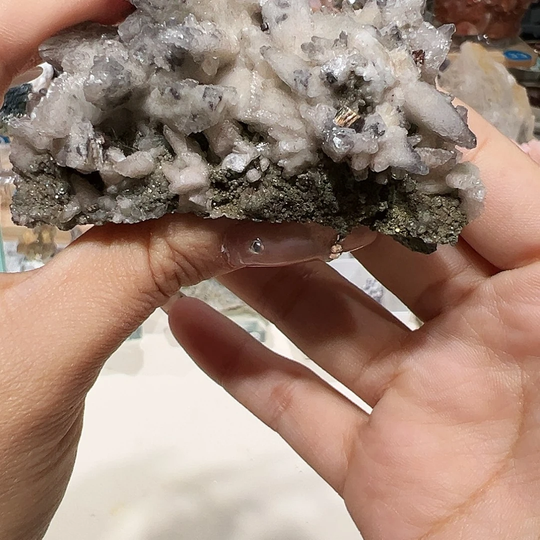 石材方解共生铁矿石