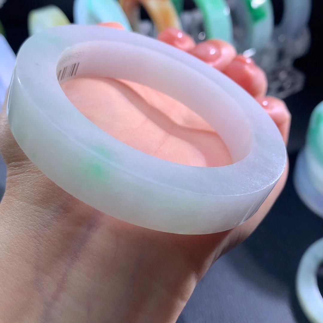 定制翡翠特价大漏未镶嵌