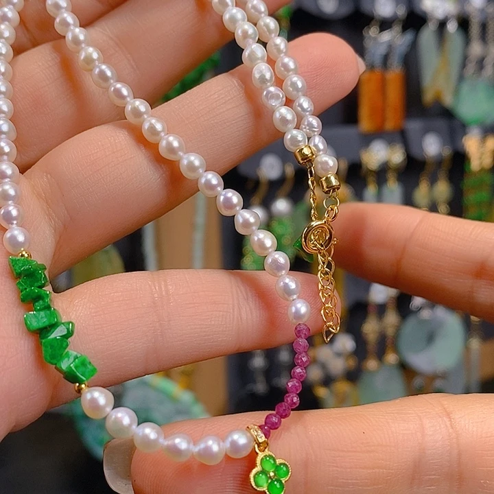 翡翠未镶嵌颈饰翡翠