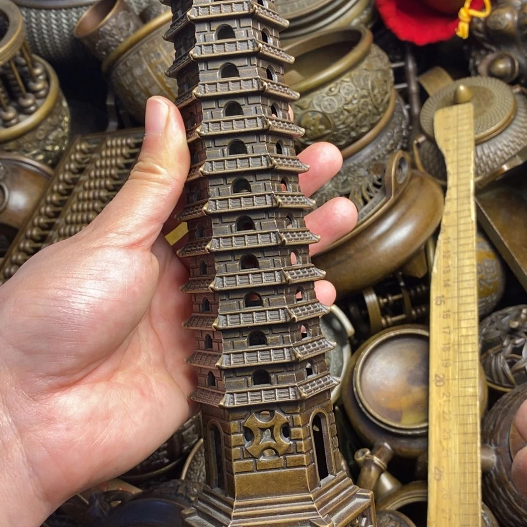 精美铜器做工精良