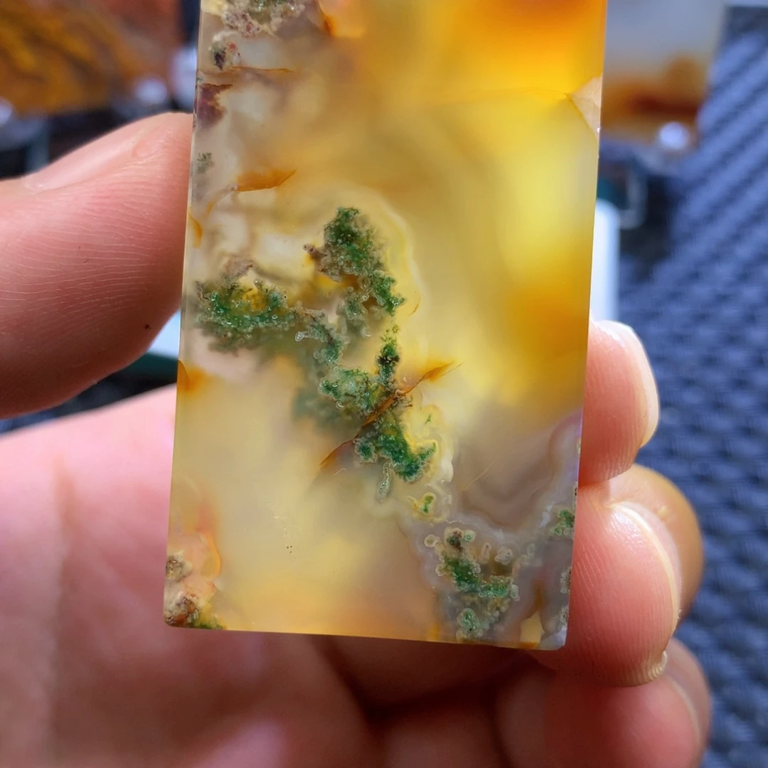 未镶嵌颈饰玛瑙/玉髓药**胡