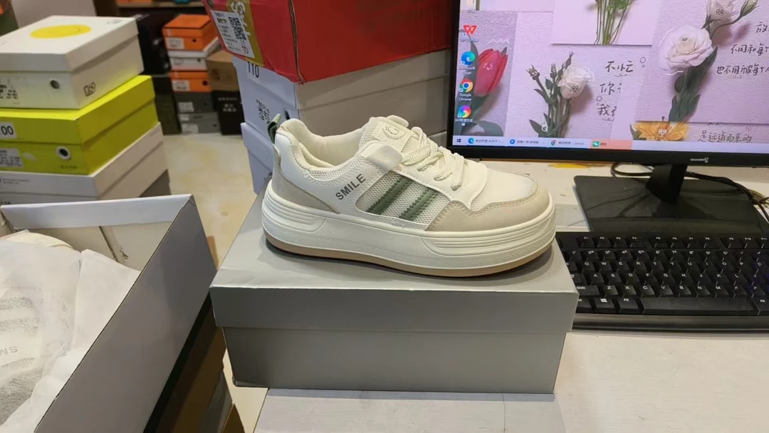 327休闲百搭女鞋