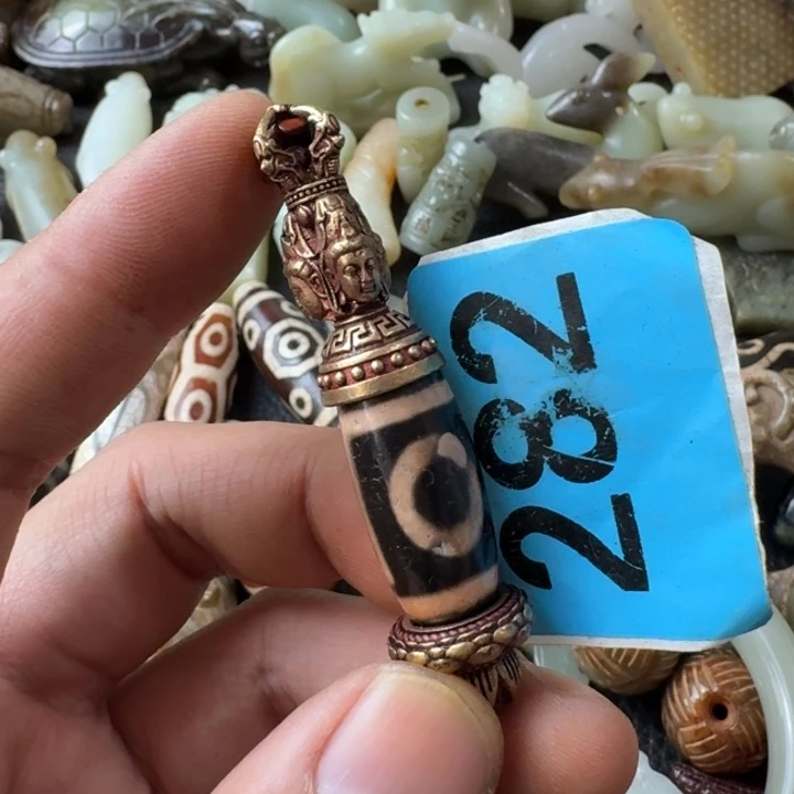 玛瑙/玉髓颈饰合金