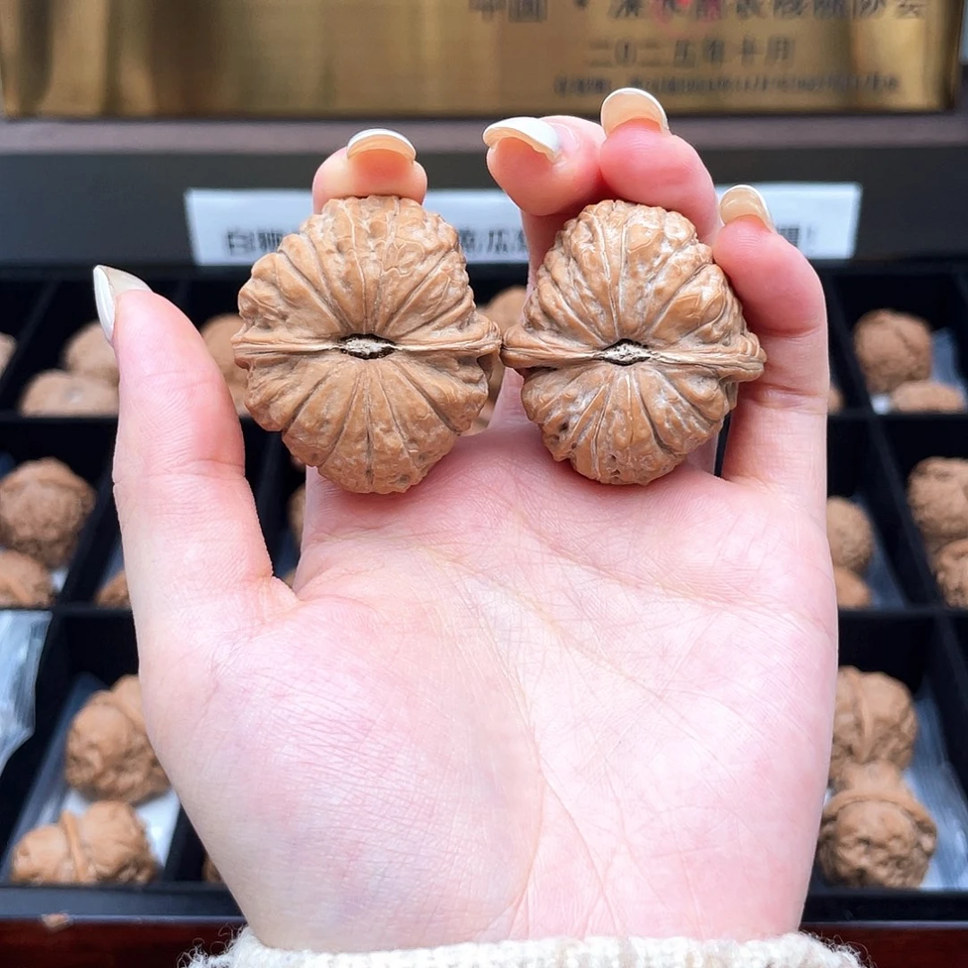把件文玩核桃赵**万38尺全品红皮南瓜墩一字底天配38A2