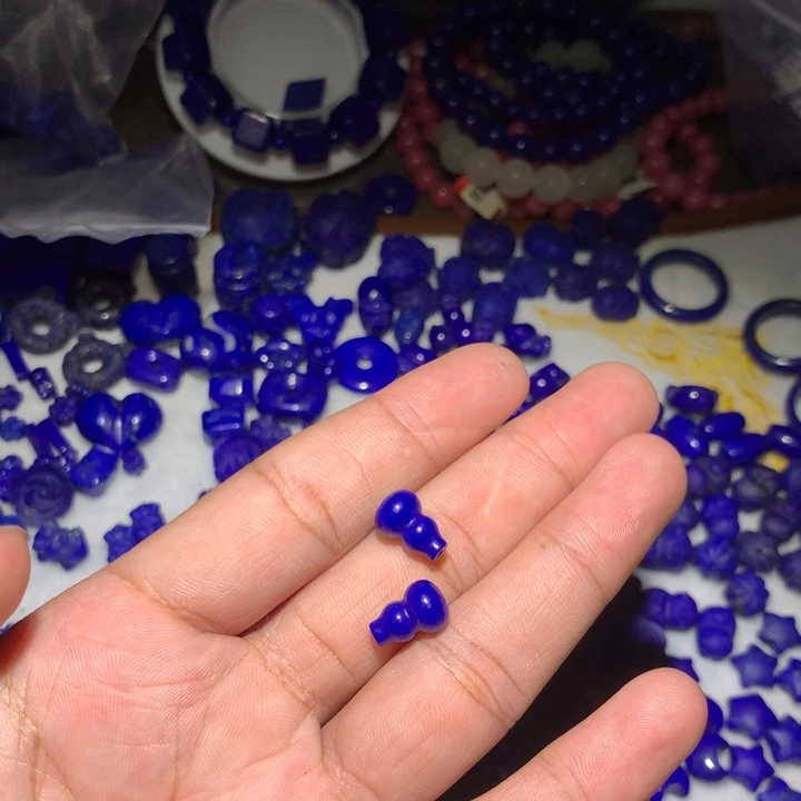 安***i青金石未镶嵌葫芦