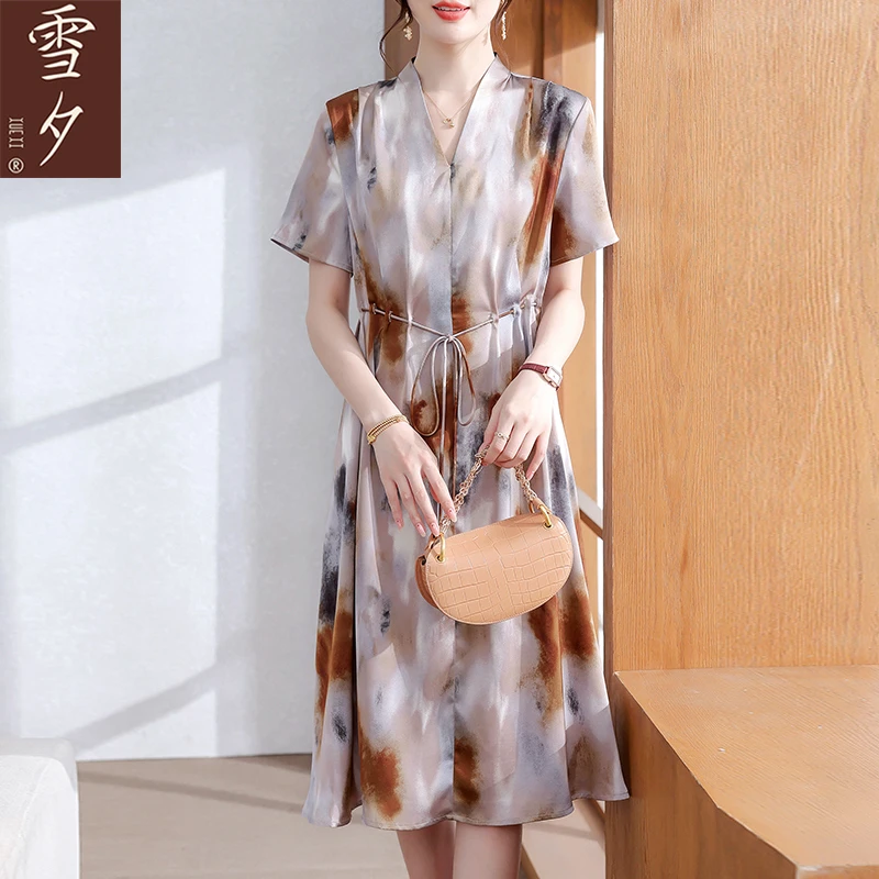 母亲节衣服妈妈夏装连衣裙2025新款中老年女装洋气雪纺裙子中长款