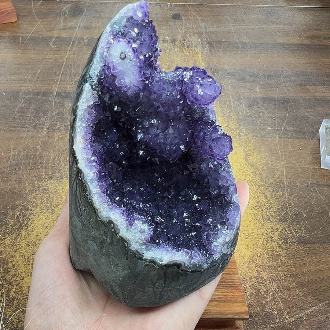 紫晶摆件未镶嵌晶体