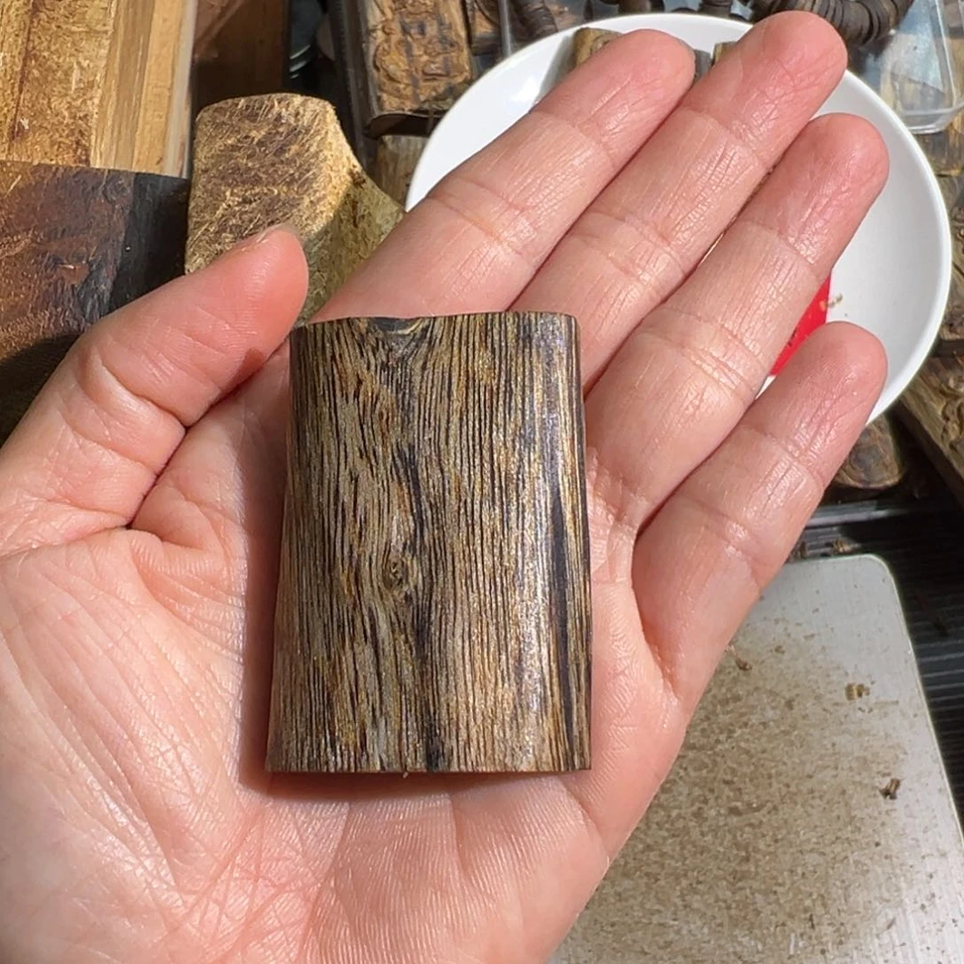 沉香吊坠白棋楠吊坠9.7克