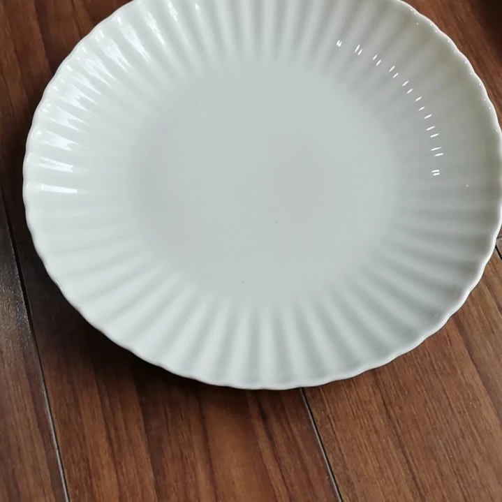 瓷片螺纹大盘子  口径25