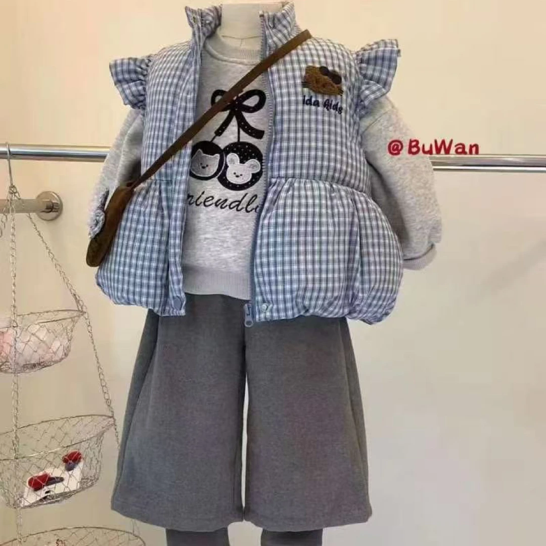 SuSuMapa儿童冬款爆版Kitty飞飞袖格子厚马甲No退换