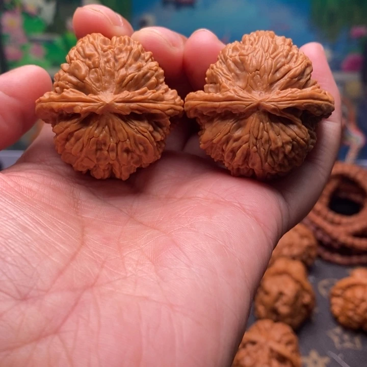 把件文玩核桃闷白狮子头