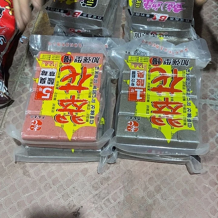 方块耳随机发两包过期