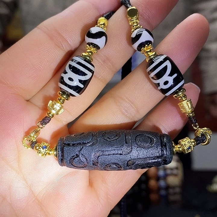 玛瑙/玉髓合金颈饰