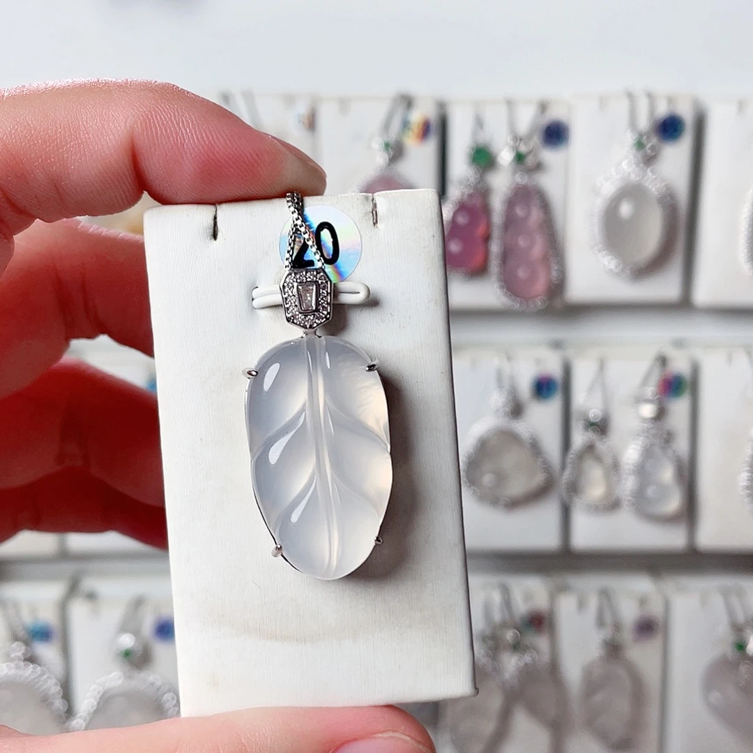 未镶嵌颈饰玛瑙/玉髓