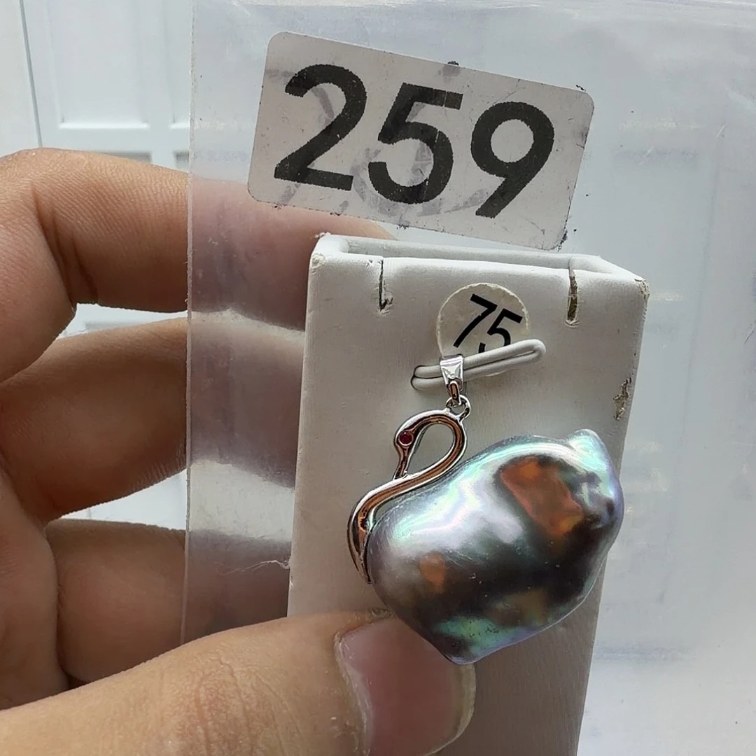 合金颈饰淡水珍珠